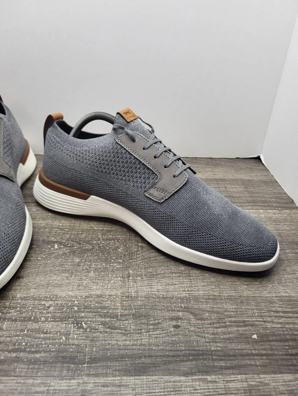 Wolf & Shepherd Swiftknit Derby Sneakers Shoes Mens Size 11 Grey White Knit